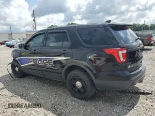 2017 Ford Police Interceptor Utility z VIN 1FM5K8AR5HGA17161, wystawiony jako Copart lot #60197085 z przebiegiem Nie podano mil oraz Szkoda całkowita • Salvage title. Historia ofert i sprzedaży dostępna na DreamBid. Obrazek 2.