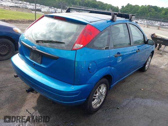 2007 Ford Focus S with VIN 1FAHP37N87W342309, listed as a IAAI auction lot 42152011 with 213,226 mi miles and . Bid and sale history available at carsss.com. Image 4.