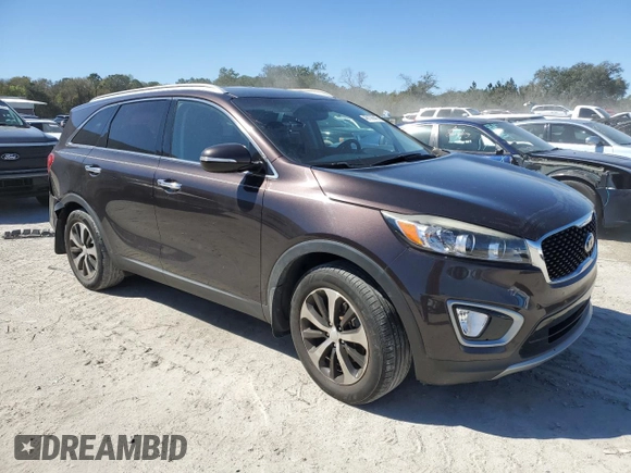 2018 Kia Sorento EX with VIN 5XYPH4A59JG362638, listed as a Copart auction lot 48106645 with 70,027 mi miles and Salvage Title. Bid and sale history available at DreamBid. Image 4.