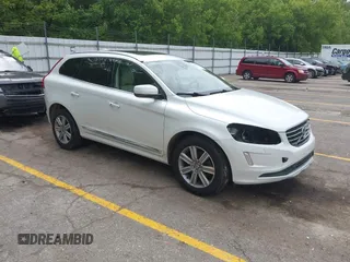 2017 Volvo XC60 Inscription with VIN YV440MRU6H2021561, listed as a IAAI auction lot 42363951 with 85,751 mi miles and . Bid and sale history available at DreamBid. Image 1.
