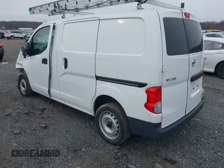 2021 Nissan NV200 SV z VIN 3N6CM0KN6MK692142, wystawiony jako IAAI lot #41585961 z przebiegiem 77 492 mil mil oraz . Historia ofert i sprzedaży dostępna na DreamBid. Obrazek 3.