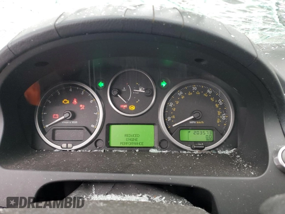 2008 Land Rover LR2 HSE with VIN SALFR24NX8H089986, listed as a Copart auction lot 51814595 with 203,573 mi miles and Salvage Title. Bid and sale history available at DreamBid. Image 9.