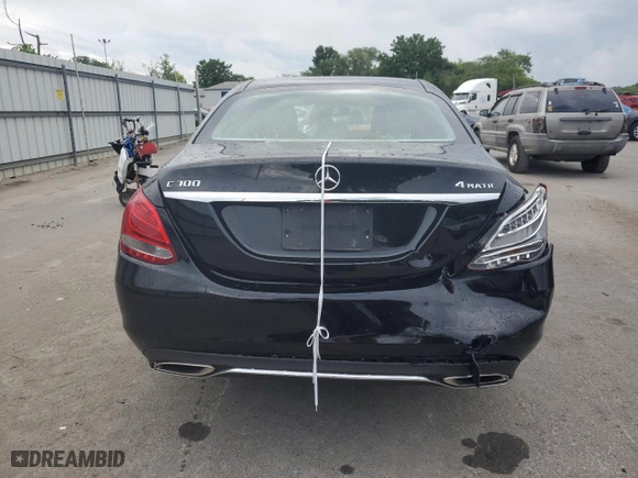 2015 Mercedes-Benz C-Class C 300 Luxury with VIN 55SWF4KB4FU058426, listed as a Copart auction lot 62745414 with 113,169 mi miles and Salvage Title. Bid and sale history available at carsss.com. Image 6.