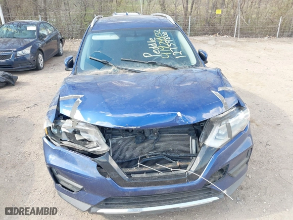 2017 Nissan Rogue S with VIN KNMAT2MTXHP501086, listed as a IAAI auction lot 41924432 with 102,195 mi miles. Bid and sale history available at carsss.com. Image 6.
