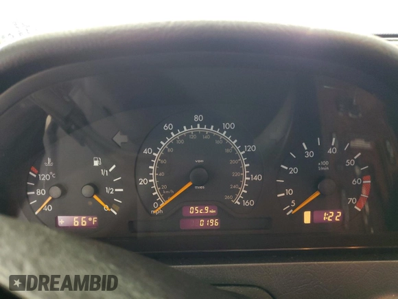 2000 Mercedes-Benz C 230 Kompressor with VIN WDBHA24G8YA838929, listed as a Copart auction lot 47300555 with Not Provided miles and Clean Title. Bid and sale history available at carsss.com. Image 9.