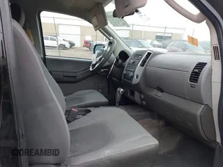 2011 Nissan Xterra S z VIN 5N1AN0NW2BC516750, wystawiony jako IAAI lot #41517051 z przebiegiem 254 662 mil mil oraz . Historia ofert i sprzedaży dostępna na DreamBid. Obrazek 5.
