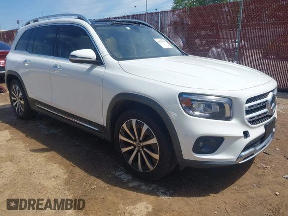 2022 Mercedes-Benz GLB 250 с VIN W1N4M4GB0NW258262, выставлен на аукционе IAAI как лот 41979739 с пробегом 43 877 миль миль и . История ставок и продаж доступна на DreamBid. Изображение 1.