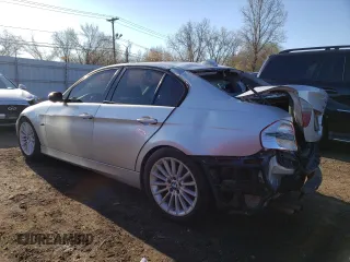 2006 BMW 3 Series 325i with VIN WBAVB13516KR59012, listed as a Copart auction lot 53261015 with 0 mi miles and Salvage Title. Bid and sale history available at carsss.com. Image 2.