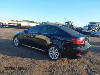 2009 Lexus IS with VIN JTHCK262995032343, listed as a IAAI auction lot 41594238 with 121,643 mi miles. Bid and sale history available at carsss.com. Image 3.