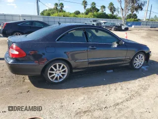 2007 Mercedes-Benz CLK 350 with VIN WDBTJ56HX7F224905, listed as a Copart auction lot 72928684 with 195,370 mi miles and Salvage Title. Bid and sale history available at DreamBid. Image 3.