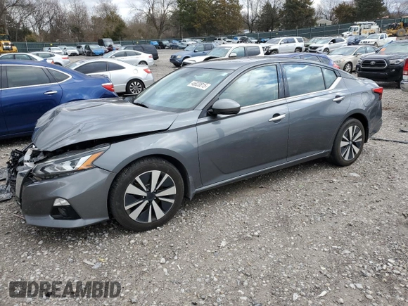 2019 Nissan Altima SL with VIN 1N4BL4EW2KN308125, listed as a Copart auction lot 46920815 with 84,391 mi miles and Salvage Title. Bid and sale history available at carsss.com. Image 1.