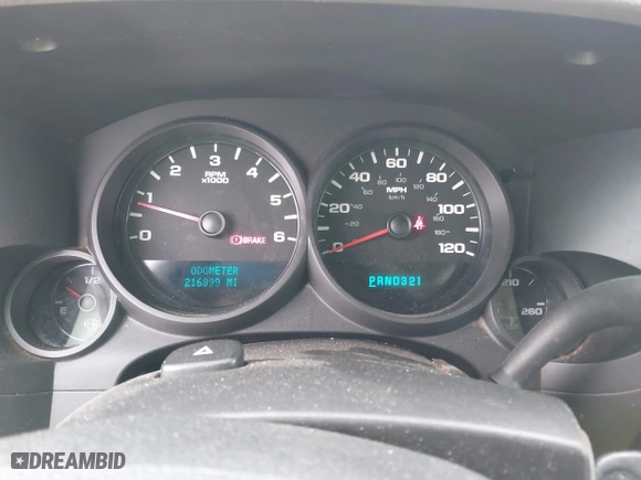 2007 Chevrolet Silverado 1500 LT w/1LT with VIN 2GCEC13C171502183, listed as a IAAI auction lot 41565427 with 216,899 mi miles. Bid and sale history available at carsss.com. Image 7.