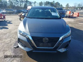 2022 Nissan Sentra S with VIN 3N1AB8BV7NY231435, listed as a IAAI auction lot 41527240 with 52,690 mi miles. Bid and sale history available at carsss.com. Image 12.