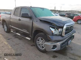 2012 Toyota Tundra z VIN 5TFRM5F13CX050458, wystawiony jako IAAI lot #41776343 z przebiegiem 218 511 mil mil oraz . Historia ofert i sprzedaży dostępna na DreamBid. Obrazek 1.