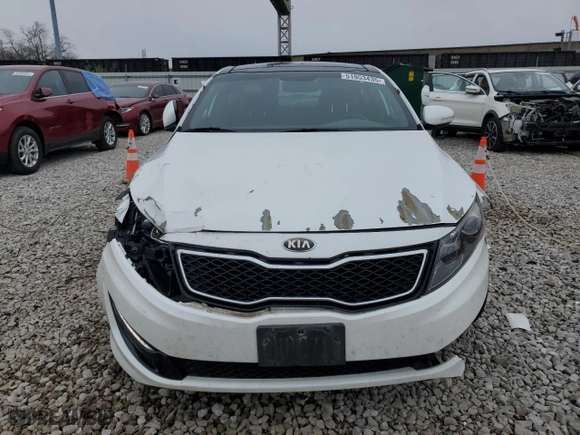 2013 Kia Optima SX with VIN 5XXGR4A69DG153432, listed as a Copart auction lot 51953435 with 220,202 mi miles and Salvage Title. Bid and sale history available at carsss.com. Image 5.