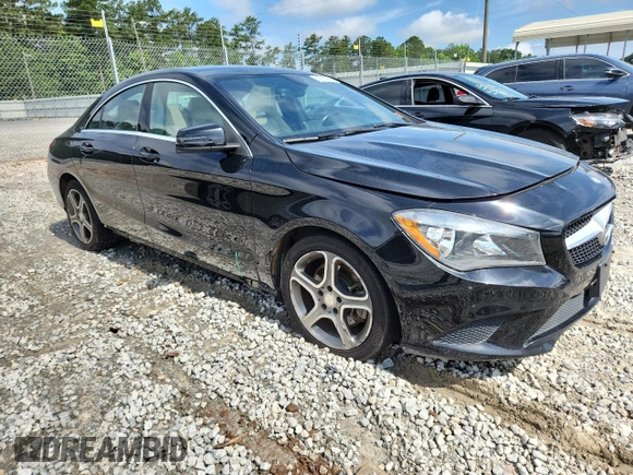 2014 Mercedes-Benz CLA 250 with VIN WDDSJ4GBXEN122630, listed as a Copart auction lot 60613895 with 200,827 mi miles and Salvage title. Bid and sale history available at DreamBid. Image 4.