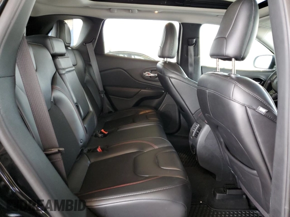 2019 Jeep Cherokee Trailhawk with VIN 1C4PJMBN7KD374676, listed as a Copart auction lot 51504125 with 34,323 mi miles and Salvage Title. Bid and sale history available at DreamBid. Image 12.