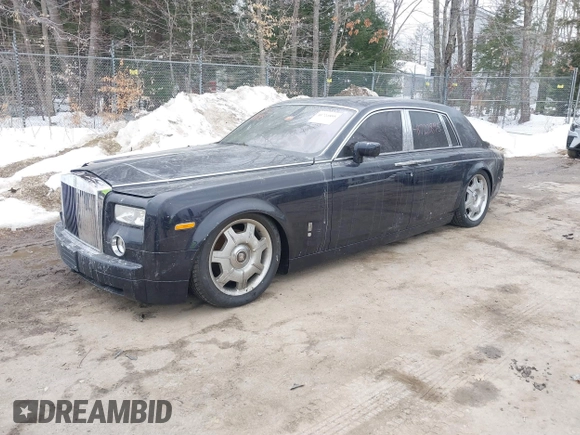 2007 Rolls-Royce Phantom z VIN SCA1S68517UX08396, wystawiony jako IAAI lot #41722895 z przebiegiem Nie podano mil oraz . Historia ofert i sprzedaży dostępna na DreamBid. Obrazek 2.