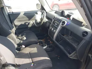 2004 Scion xB with VIN JTLKT324840149980, listed as a IAAI auction lot 41670229 with 193,674 mi miles. Bid and sale history available at carsss.com. Image 5.