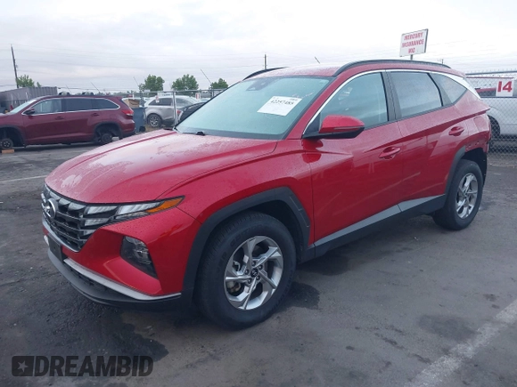2022 Hyundai Tucson SEL z VIN 5NMJBCAE6NH036051, wystawiony jako IAAI lot #42257485 z przebiegiem 36 642 mil mil oraz . Historia ofert i sprzedaży dostępna na DreamBid. Obrazek 2.