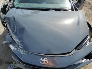 2025 Toyota Prius LE z VIN JTDADABU9S3025219, wystawiony jako Copart lot #51535365 z przebiegiem Nie podano mil oraz Szkoda całkowita • Salvage title. Historia ofert i sprzedaży dostępna na DreamBid. Obrazek 12.