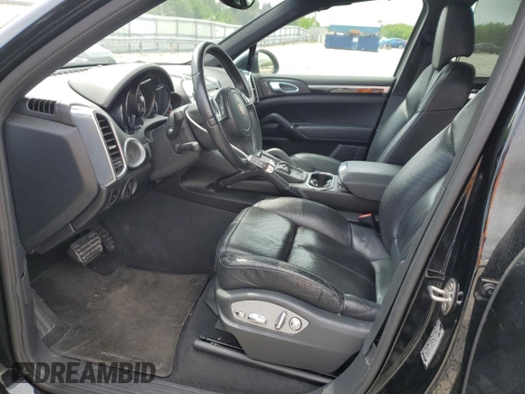 2012 Porsche Cayenne with VIN WP1AA2A23CLA01397, listed as a Copart auction lot 55574955 with 198,246 mi miles and Clean title. Bid and sale history available at DreamBid. Image 7.