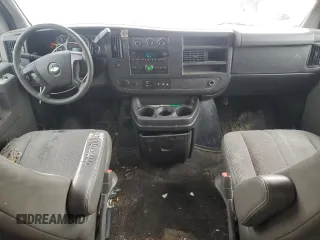 2014 Chevrolet Express Passenger LT with VIN 1GAZG1FGXE1157798, listed as a Copart auction lot 64301595 with 272,982 mi miles and Clean title. Bid and sale history available at DreamBid. Image 9.