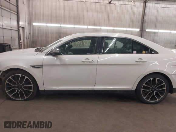 2018 Ford Taurus Limited with VIN 1FAHP2J8XJG130638, listed as a IAAI auction lot 41392222 with 115,283 mi miles and . Bid and sale history available at DreamBid. Image 15.