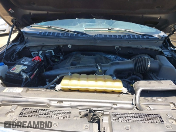 2020 Ford Expedition XLT z VIN 1FMJU1HT8LEA85914, wystawiony jako IAAI lot #42233839 z przebiegiem 71 412 mil mil oraz . Historia ofert i sprzedaży dostępna na DreamBid. Obrazek 10.