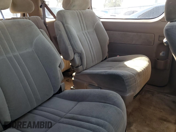 2002 Toyota Sienna LE with VIN 4T3ZF13C72U506585, listed as a Copart auction lot 77424794 with 253,337 mi miles and Clean Title. Bid and sale history available at carsss.com. Image 11.