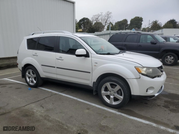 2008 Mitsubishi Outlander XLS with VIN JA4MS41X48Z009364, listed as a Copart auction lot 86018664 with 170,060 mi miles and Salvage Title. Bid and sale history available at carsss.com. Image 4.