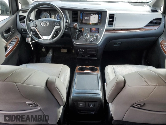 2016 Toyota Sienna Limited with VIN 5TDDK3DC0GS146147, listed as a Copart auction lot 55817445 with 141,174 mi miles and Salvage title. Bid and sale history available at DreamBid. Image 8.