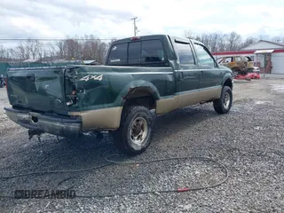 2000 Ford F-250 XL with VIN 1FTNW21F3YEC78232, listed as a IAAI auction lot 41811268 with 257,200 mi miles and . Bid and sale history available at DreamBid. Image 4.