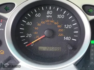 2006 Toyota Highlander w/3rd Row with VIN JTEDP21A160111886, listed as a IAAI auction lot 41832621 with 285,899 mi miles. Bid and sale history available at carsss.com. Image 15.
