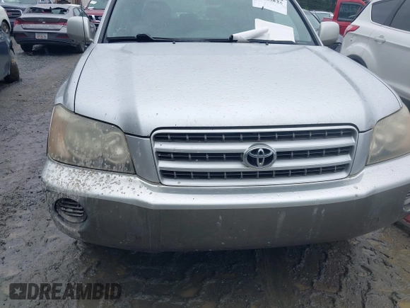 2001 Toyota Highlander z VIN JTEGD21A910016958, wystawiony jako IAAI lot #42385825 z przebiegiem 243 658 mil mil oraz . Historia ofert i sprzedaży dostępna na DreamBid. Obrazek 6.