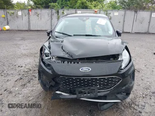 2021 Ford Escape SE with VIN 1FMCU9G67MUA23303, listed as a IAAI auction lot 42232319 with 12,694 mi miles and . Bid and sale history available at DreamBid. Image 12.