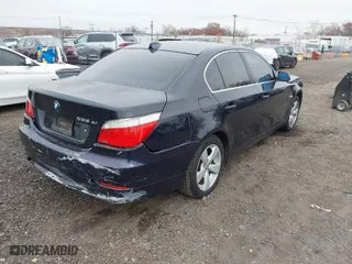2008 BMW 5 Series 528xi with VIN WBANV135X8CZ51141, listed as a IAAI auction lot 40911978 with 136,638 mi miles. Bid and sale history available at carsss.com. Image 4.