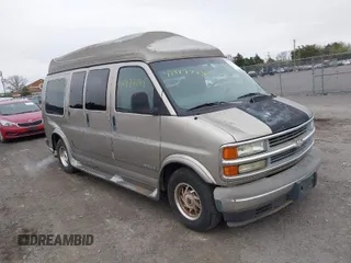 2002 Chevrolet Chevy Van z VIN 1GBFG15M121213449, wystawiony jako IAAI lot #41927778 z przebiegiem 197 230 mil mil oraz . Historia ofert i sprzedaży dostępna na DreamBid. Obrazek 1.