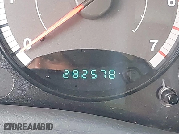 2007 Jeep Liberty Sport with VIN 1J4GL48K17W602216, listed as a IAAI auction lot 41724764 with 282,578 mi miles. Bid and sale history available at carsss.com. Image 16.