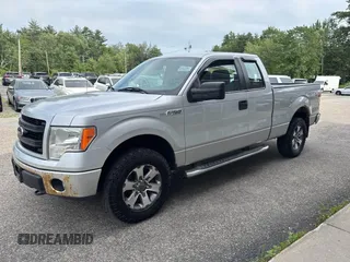 2013 Ford F-150 XL z VIN 1FTFX1EF8DFD87828, wystawiony jako IAAI lot #42662130 z przebiegiem 229 088 mil mil oraz . Historia ofert i sprzedaży dostępna na DreamBid. Obrazek 2.