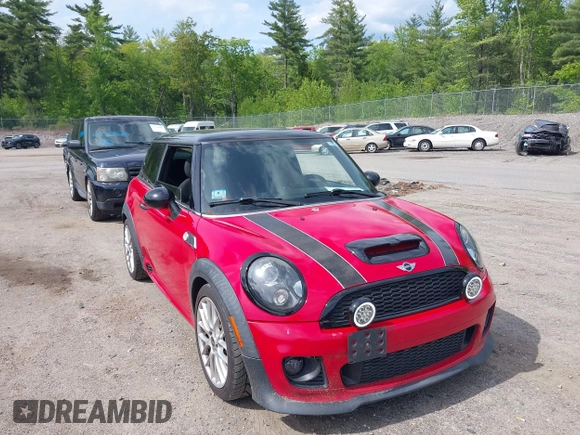 2012 MINI Hardtop S z VIN WMWSV3C53CTY29678, wystawiony jako IAAI lot #42367662 z przebiegiem 241 475 mil mil oraz . Historia ofert i sprzedaży dostępna na DreamBid. Obrazek 6.