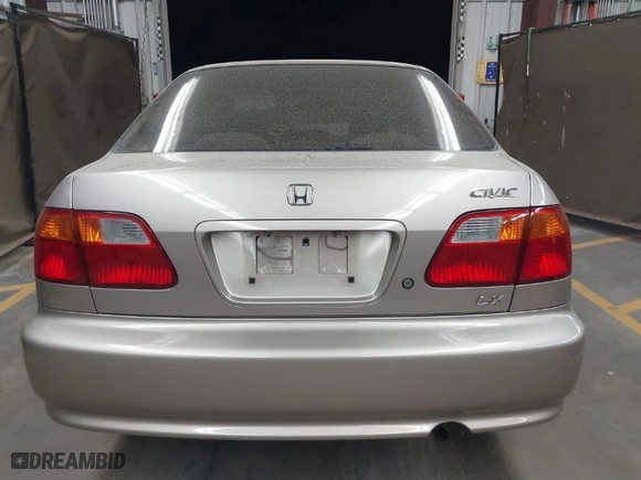 2000 Honda Civic LX with VIN 2HGEJ6674YH532404, listed as a IAAI auction lot 41998834 with 94,504 mi miles. Bid and sale history available at carsss.com. Image 16.