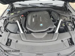 2019 BMW 7 Series 740i xDrive z VIN WBA7E4C52KGV28841, wystawiony jako Copart lot #56567375 z przebiegiem 162 220 mil mil oraz Szkody całkowita. Historia ofert i sprzedaży dostępna na DreamBid. Obrazek 11.