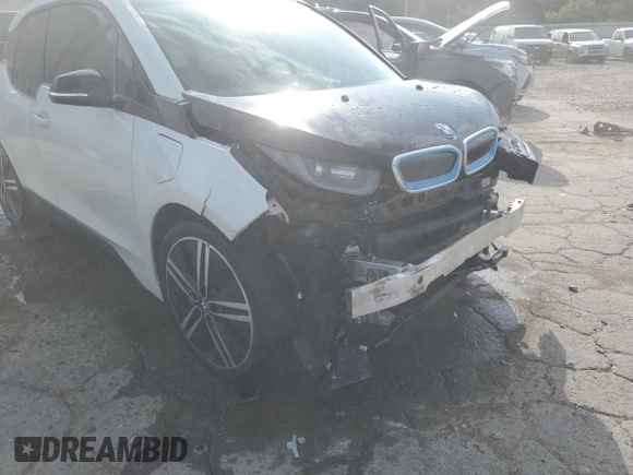 2015 BMW i3 with VIN WBY1Z4C52FV500017, listed as a Copart auction lot 60081473 with 0 mi miles. Bid and sale history available at carsss.com. Image 13.