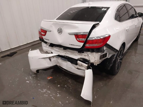 2016 Buick Verano Sport Touring with VIN 1G4PW5SK8G4175538, listed as a IAAI auction lot 41673137 with 104,676 mi miles. Bid and sale history available at carsss.com. Image 6.