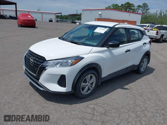 2022 Nissan Kicks S z VIN 3N1CP5BV3NL503498, wystawiony jako IAAI lot #42203907 z przebiegiem 30 139 mil mil oraz . Historia ofert i sprzedaży dostępna na DreamBid. Obrazek 17.
