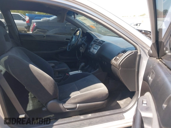 2005 Honda Civic Cpe LX with VIN 1HGEM22555L080708, listed as a IAAI auction lot 41884559 with 273,112 mi miles. Bid and sale history available at carsss.com. Image 5.