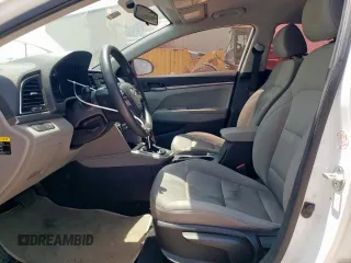 2017 Hyundai Elantra SE z VIN 5NPD74LF9HH140244, wystawiony jako Copart lot #57843945 z przebiegiem 151 763 mil mil oraz Szkoda całkowita • Salvage title. Historia ofert i sprzedaży dostępna na DreamBid. Obrazek 7.
