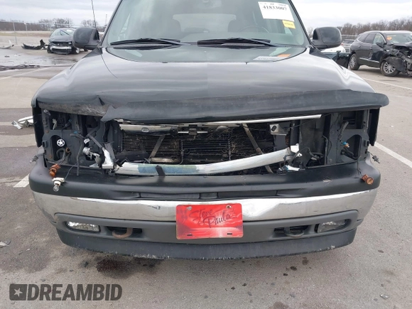 2005 Chevrolet Tahoe LS with VIN 1GNEK13TX5J179510, listed as a IAAI auction lot 41833007 with 192,402 mi miles. Bid and sale history available at carsss.com. Image 6.