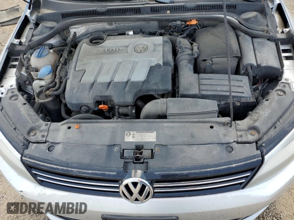 2012 Volkswagen Jetta Comfortline with VIN 3VWDL7AJ0CM375068, listed as a Copart auction lot 57349685 with 370,214 mi miles and Salvage title. Bid and sale history available at DreamBid. Image 11.